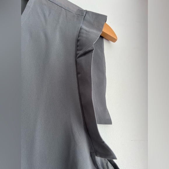 Vieha Sleevless Sheer Blouse Top Grey Large Women's - Picture 3 of 5